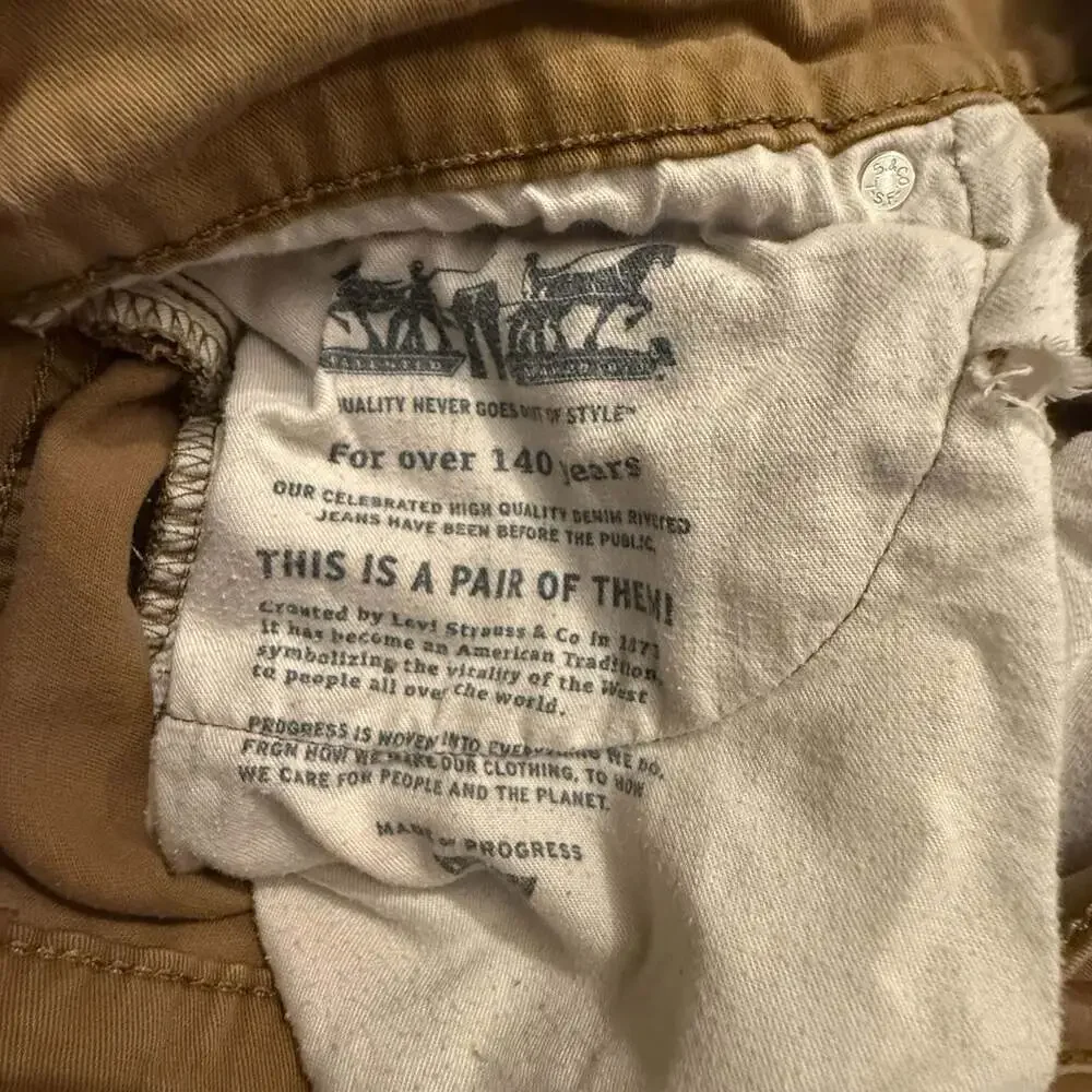 Levi's 502 Regular Taper Fit Men's Brown Cotton Pants 36 x 32